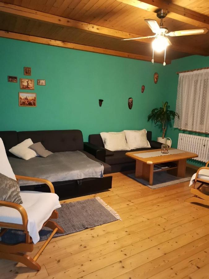 Prazdninovy Byt Arin Apartment Jachymov Exterior photo